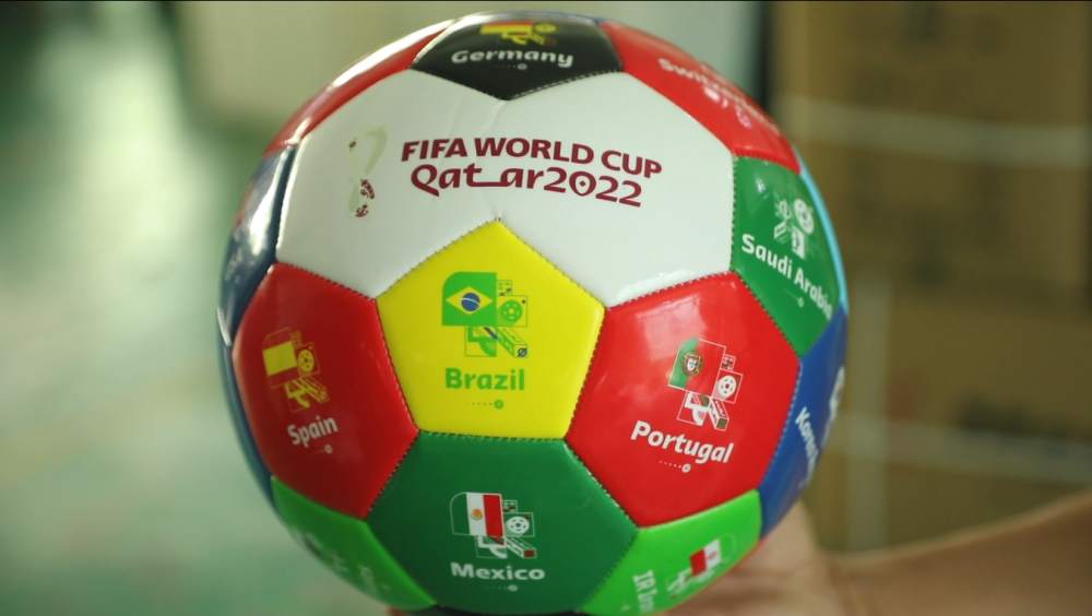 他的存在始 他的存在始