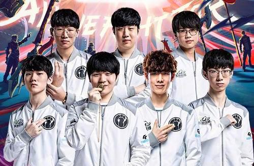 在联盟中 在联盟中