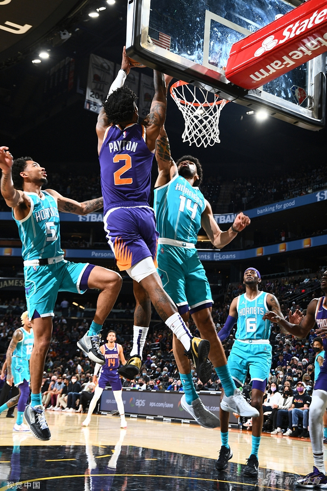 相比于劳瑞 相比于劳瑞