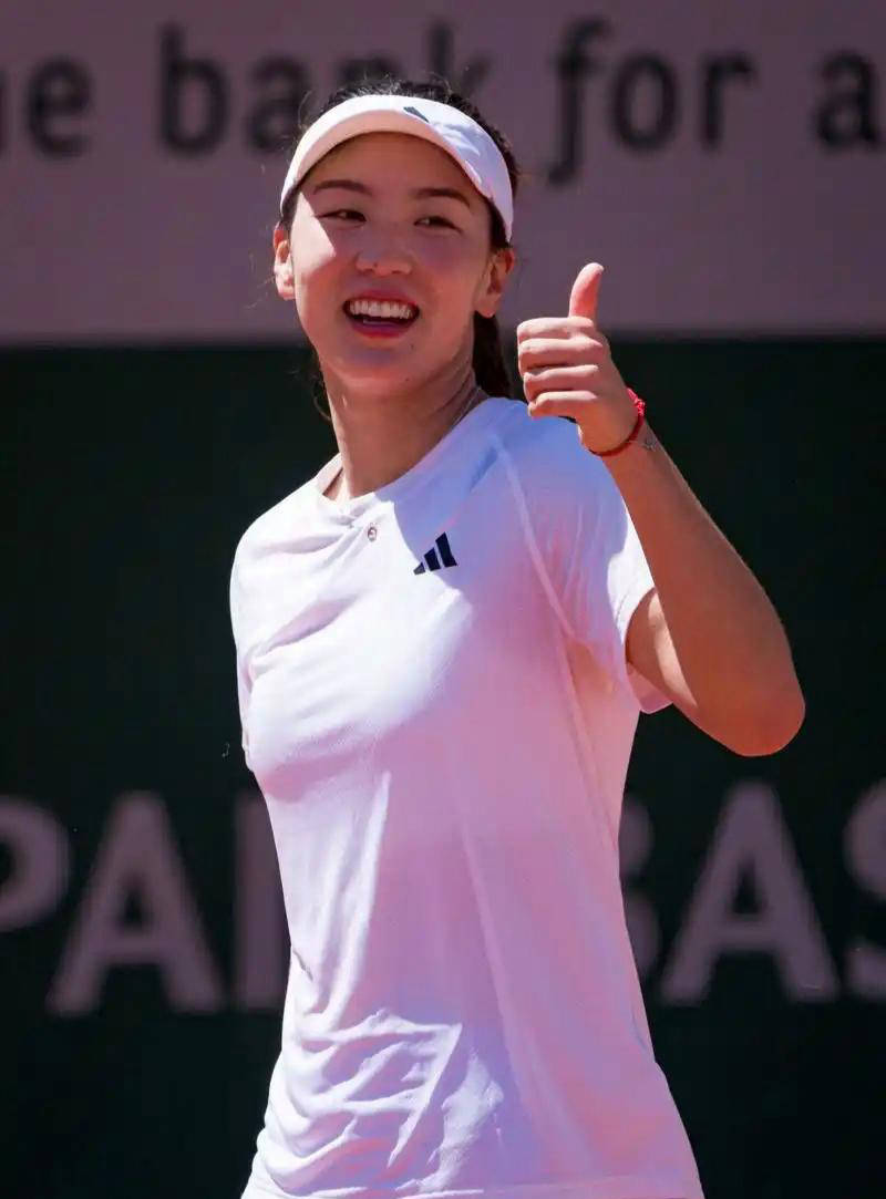 使每位队员 使每位队员